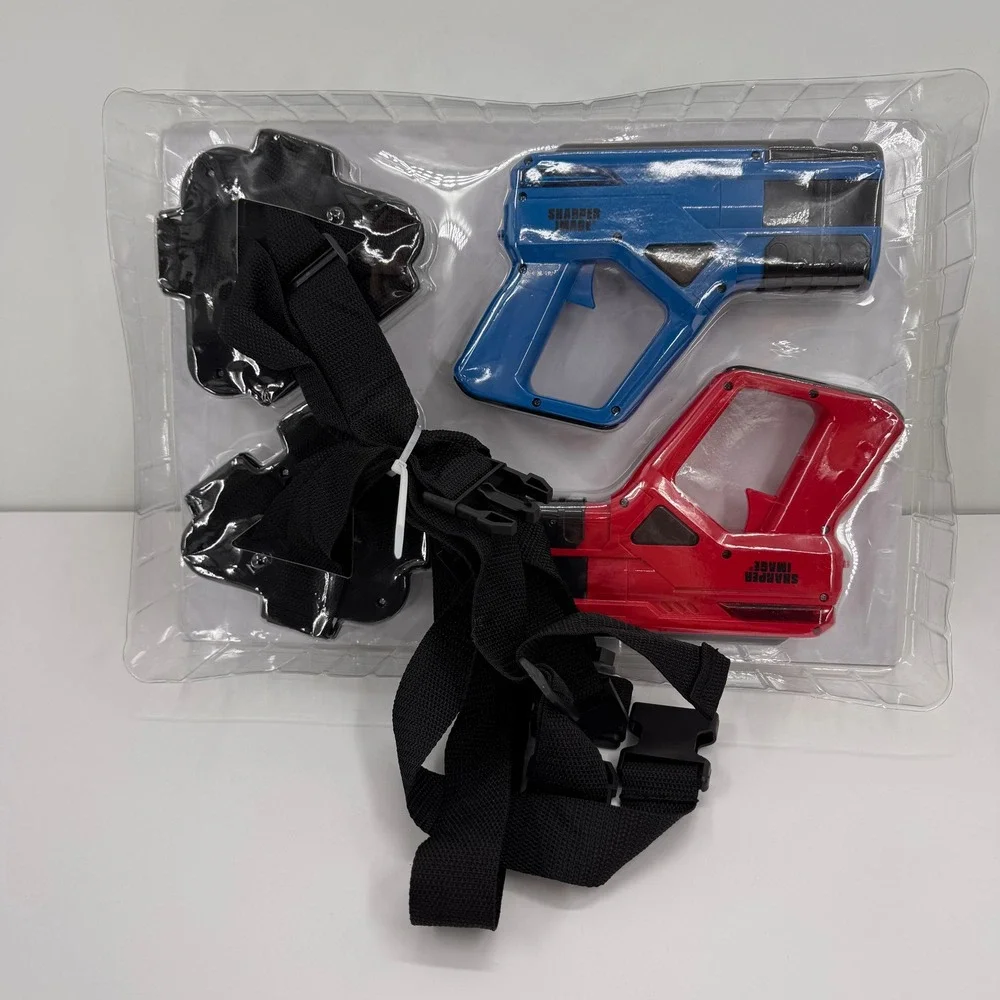 Sharper Image NEW Laser‎ Tag Set Two Player Blasters and Chest Guards Red Blue
